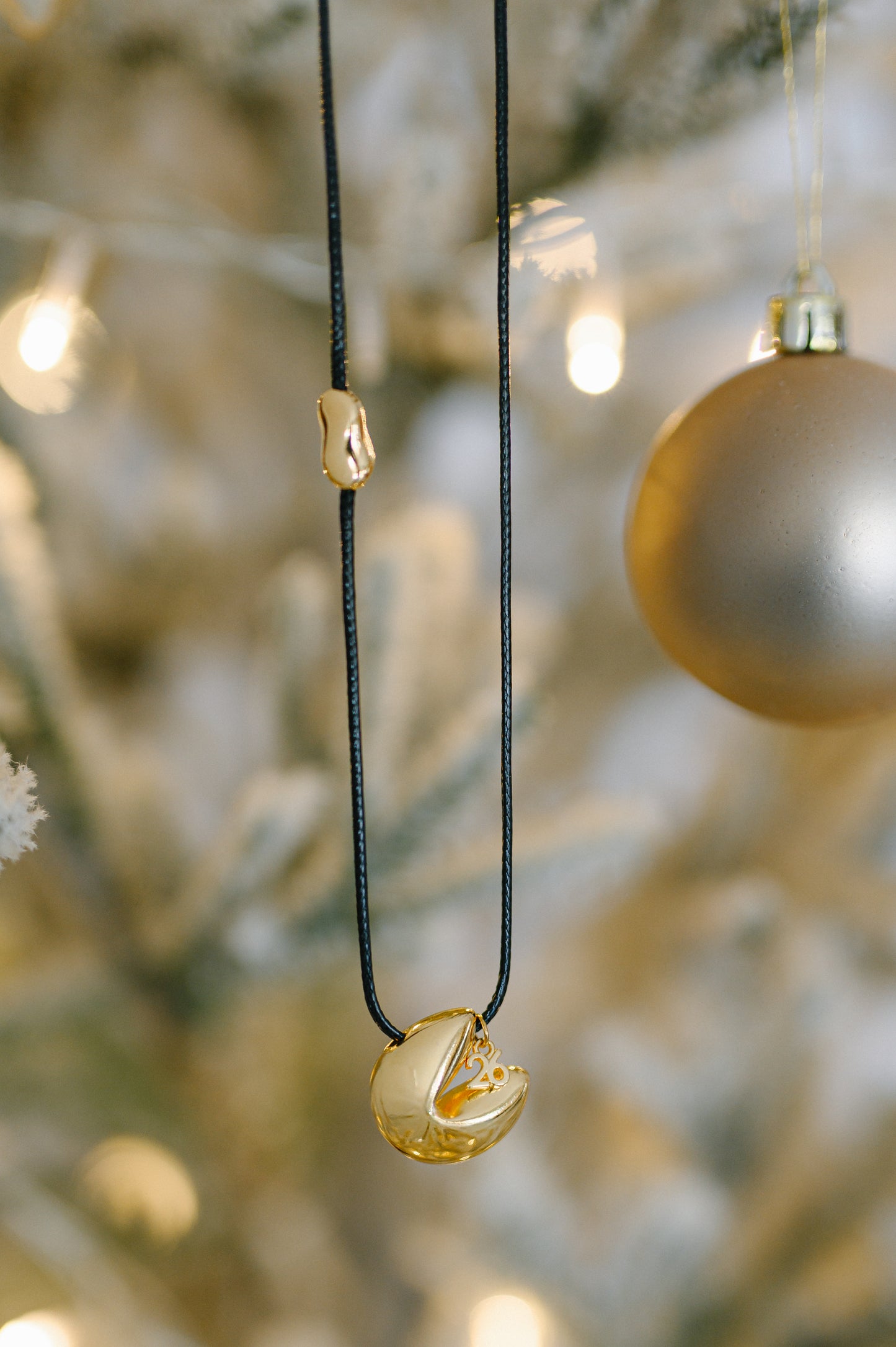 Γούρι Κολιέ 2026 - Fortune Cookie (Χρυσό)